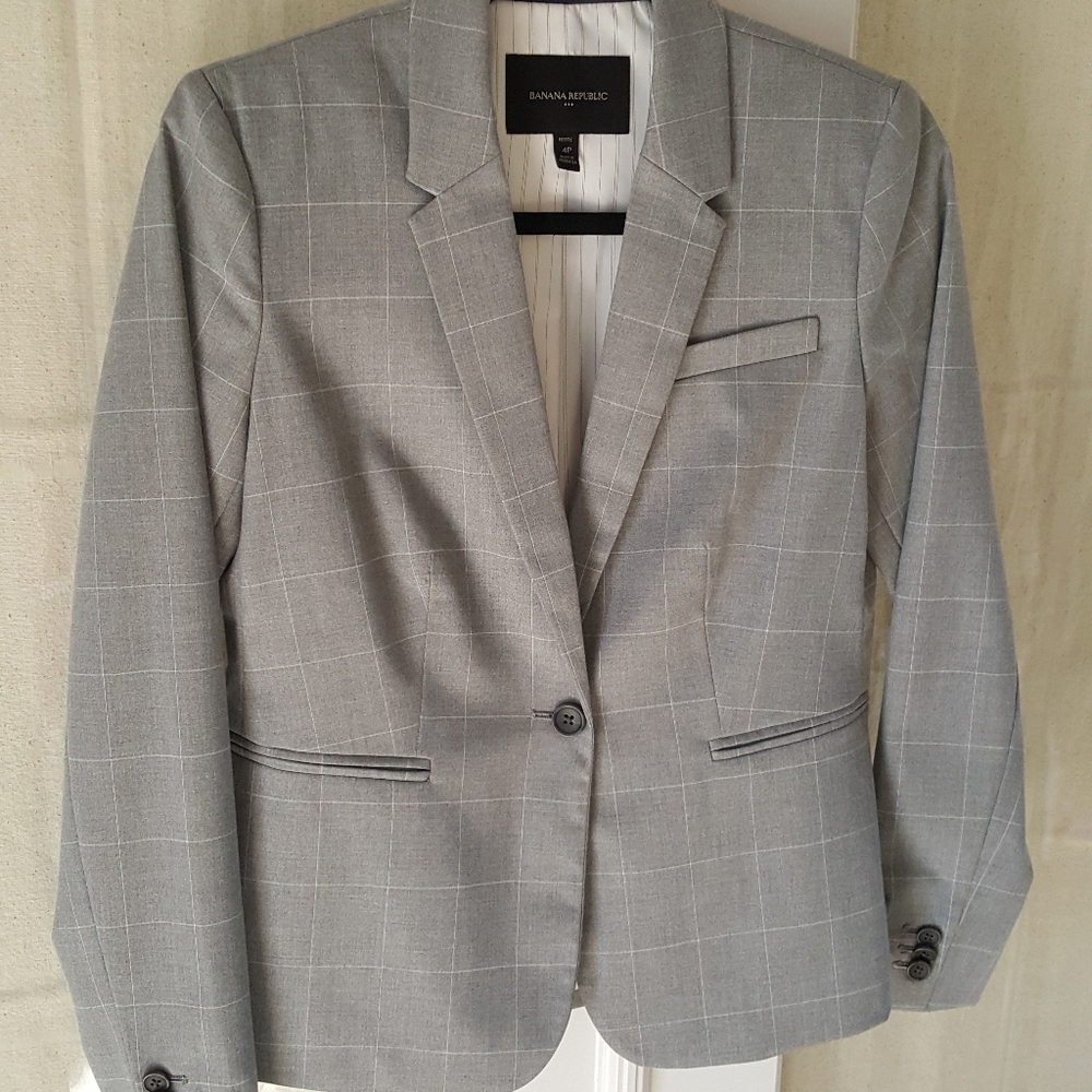 Grey checker blazer